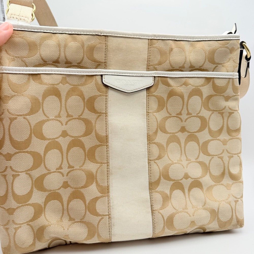Coach Signature File Bag Crossbody F28502 Khaki White Womens Large Beige